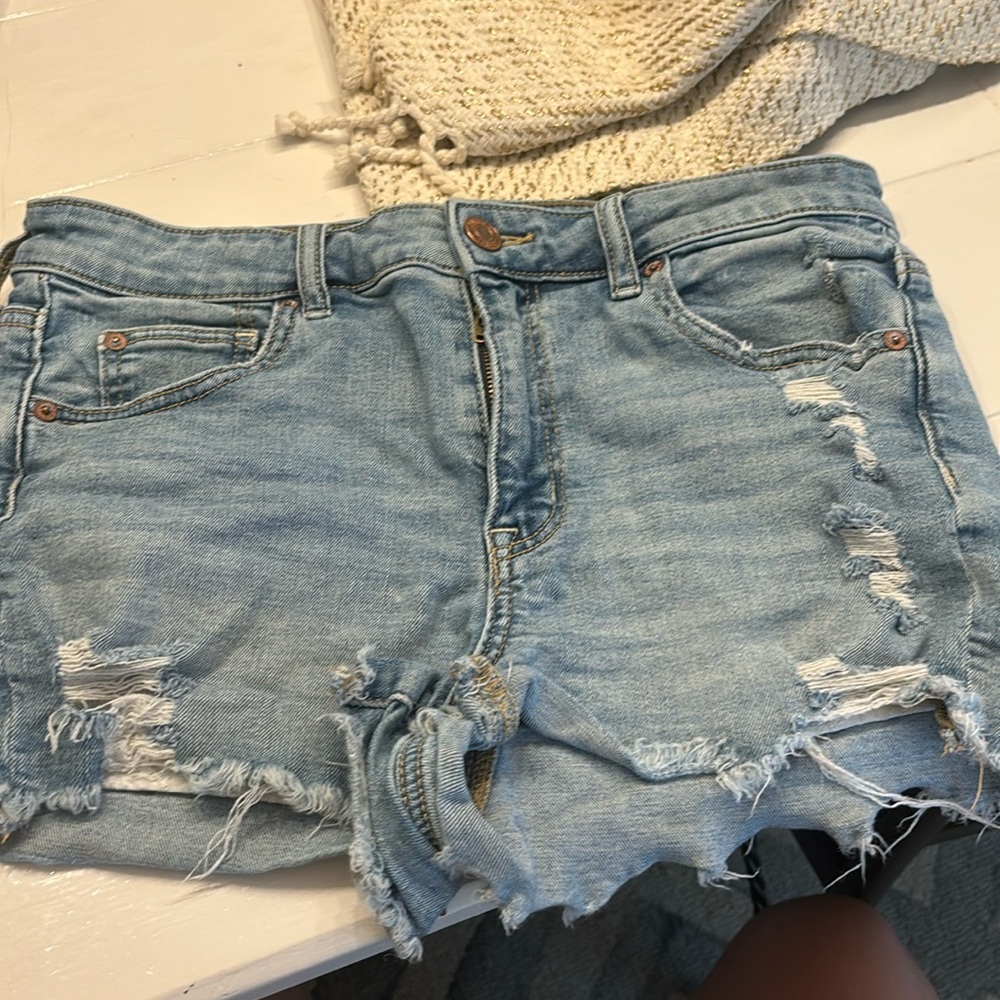 American Eagle shorts